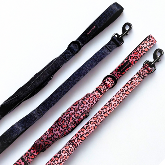 Double-Handle Traffic Lead with Built-In Poo Bag Holder