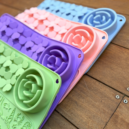 Silicone Dog Slow Feeder & Enrichment Mat – Ocean & Flower Design