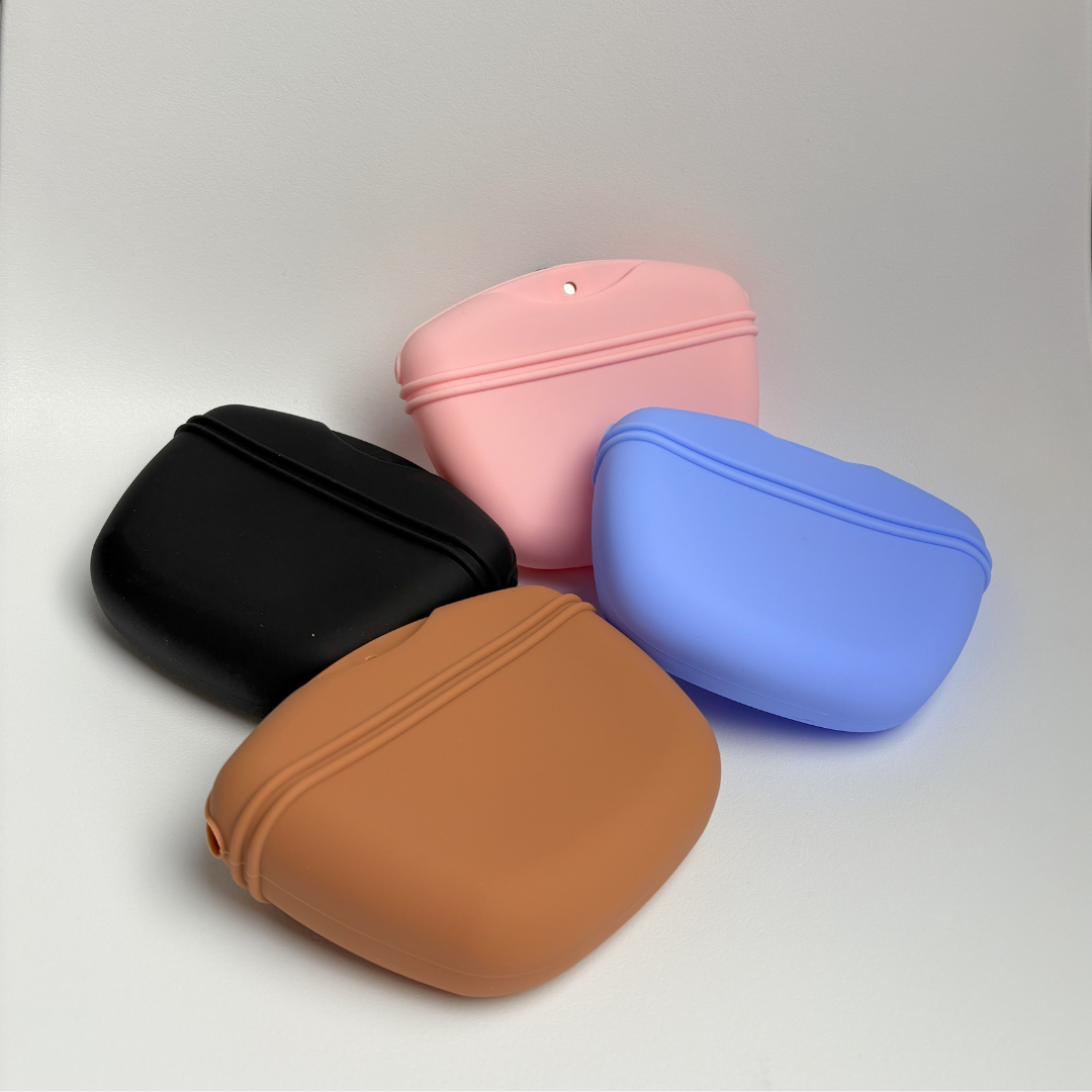 The Pooch Pouch- Magnetic Treat Bag