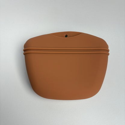 The Pooch Pouch- Magnetic Treat Bag