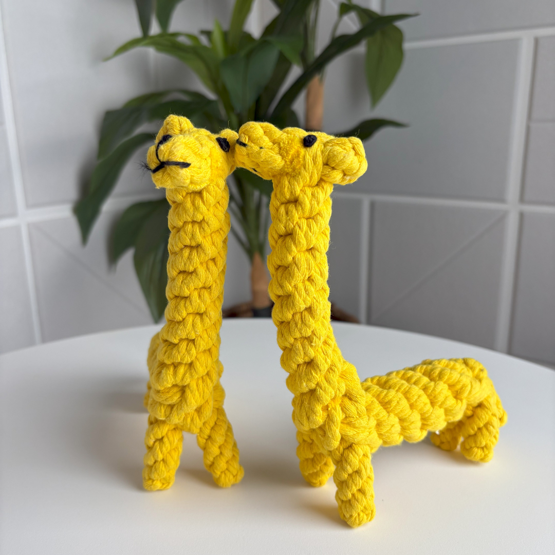 Giraffe Rope Dog Toy – Cotton Chew & Tug Fun