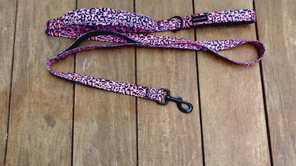 Double-Handle Traffic Lead with Built-In Poo Bag Holder
